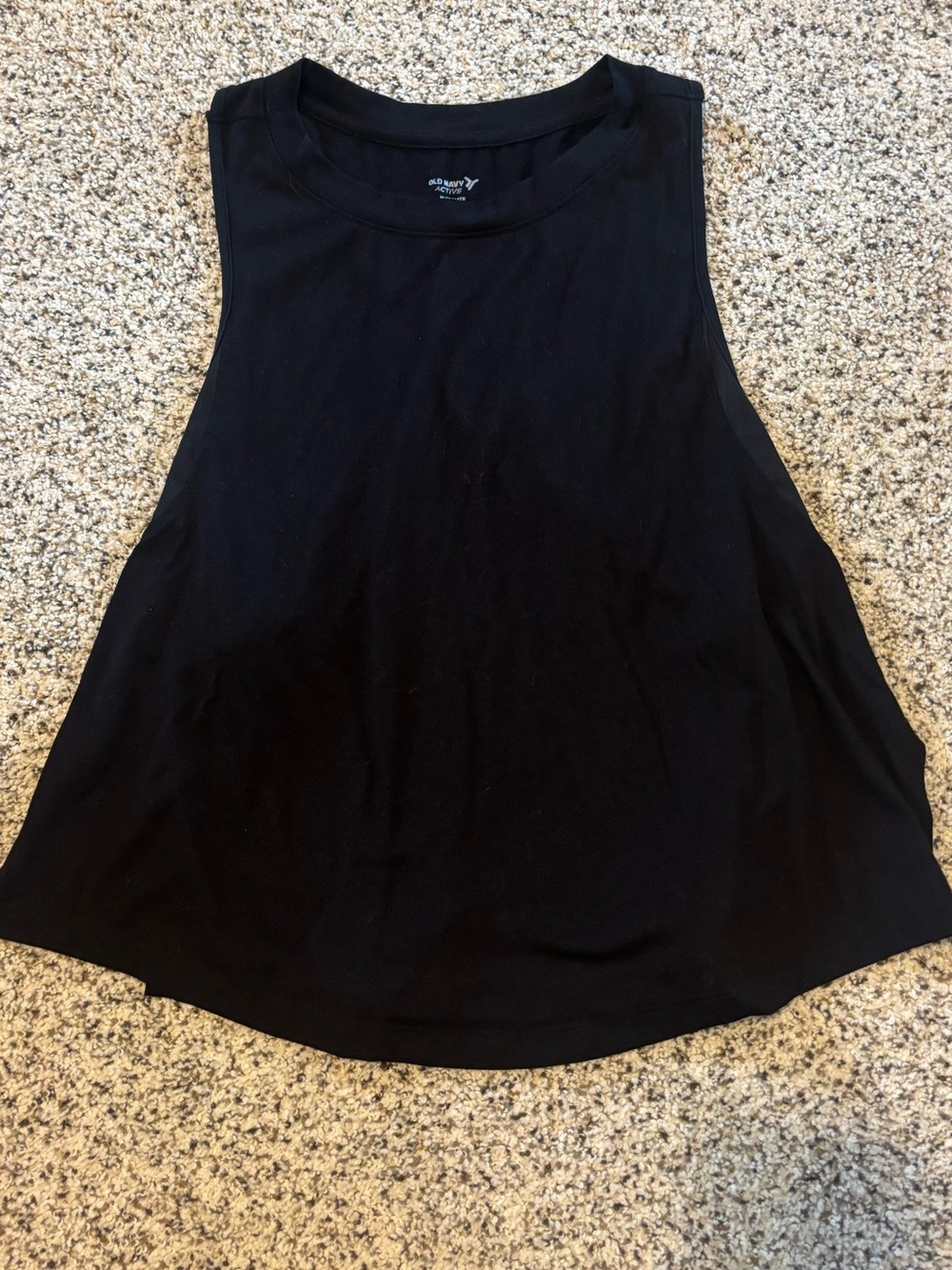 Black workout tank